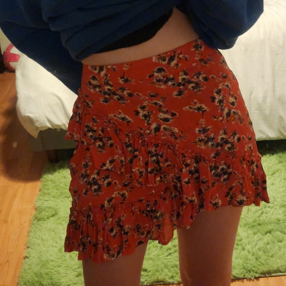 💖2 FOR $14💖 TOP SHOP floral skirt